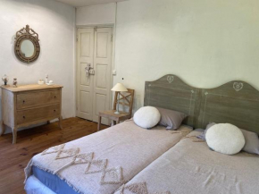 Chambres d'hôtes de la Villa les Rosiers - Eglantine